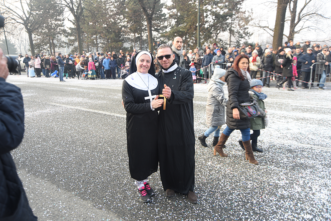 Sfilata carri Carnevale di Torino_172.jpg